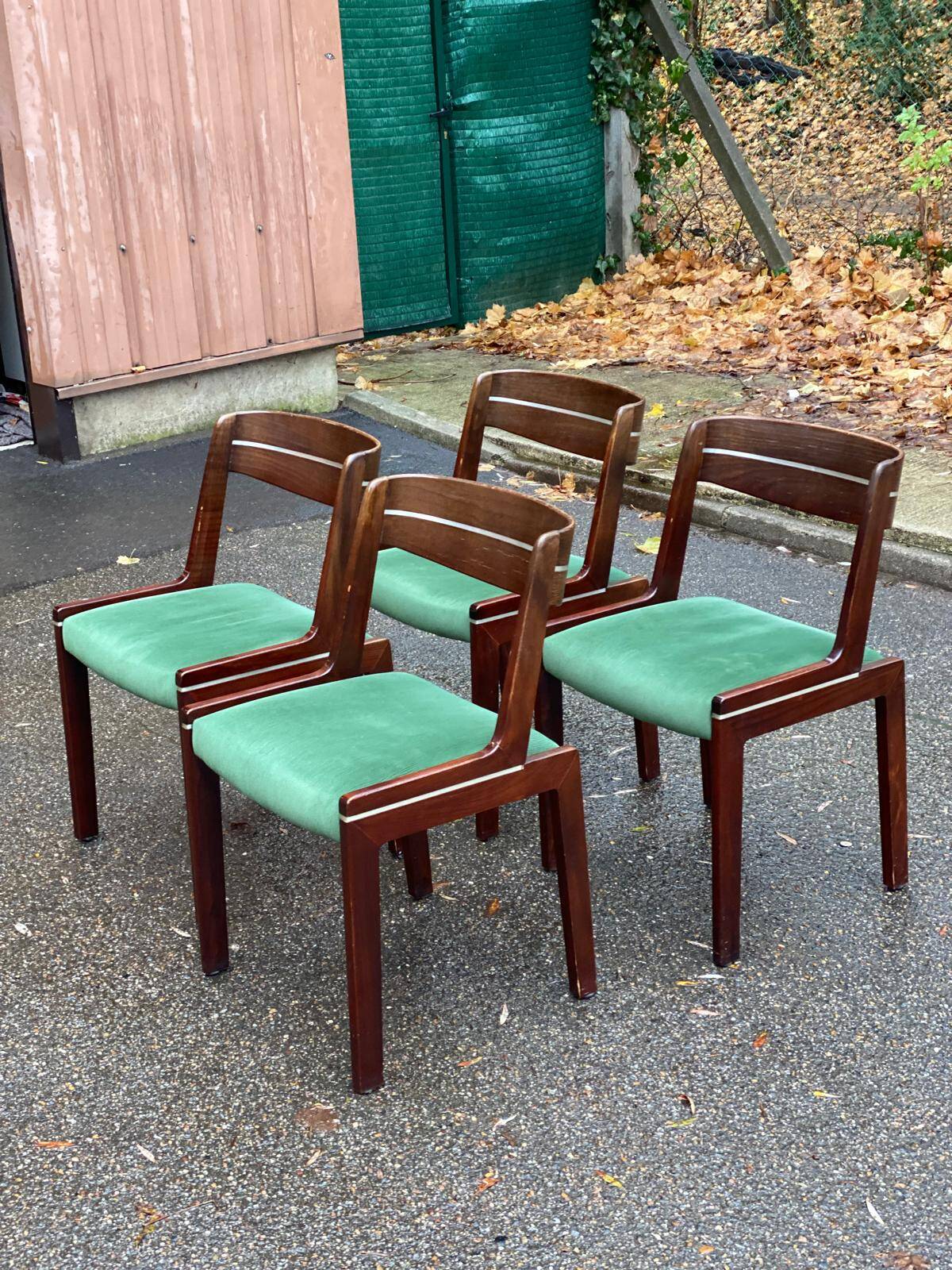 Scandinavian dining table and 4 Hans Olsen style chairs in teak and velvet.