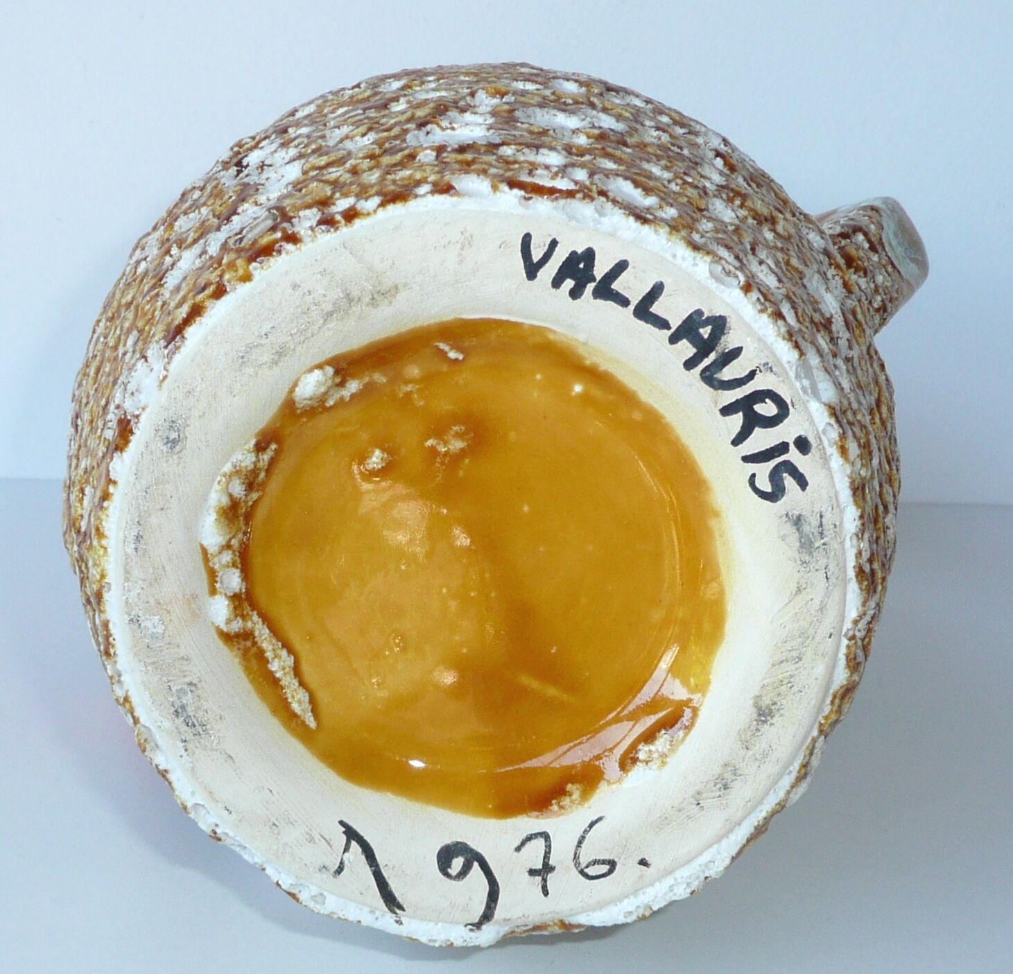 Vase amphore forme libre fat lava Vallauris