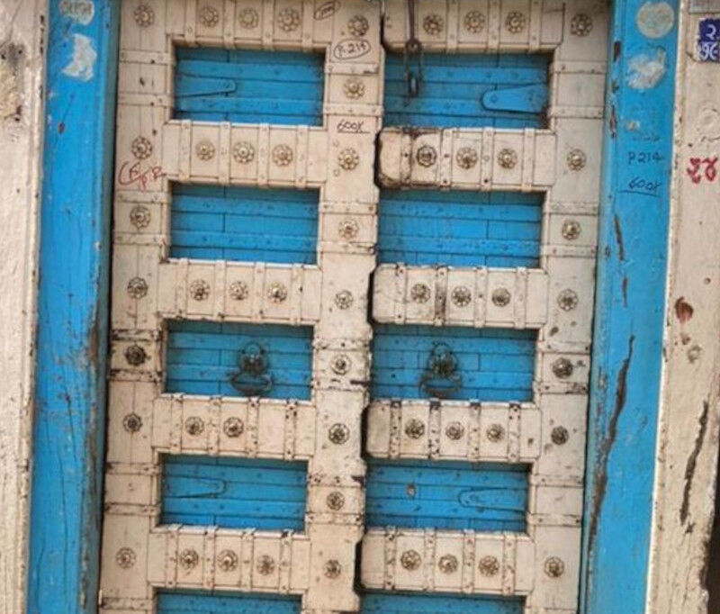 Old Indian door in old teak, piece and patina of origin