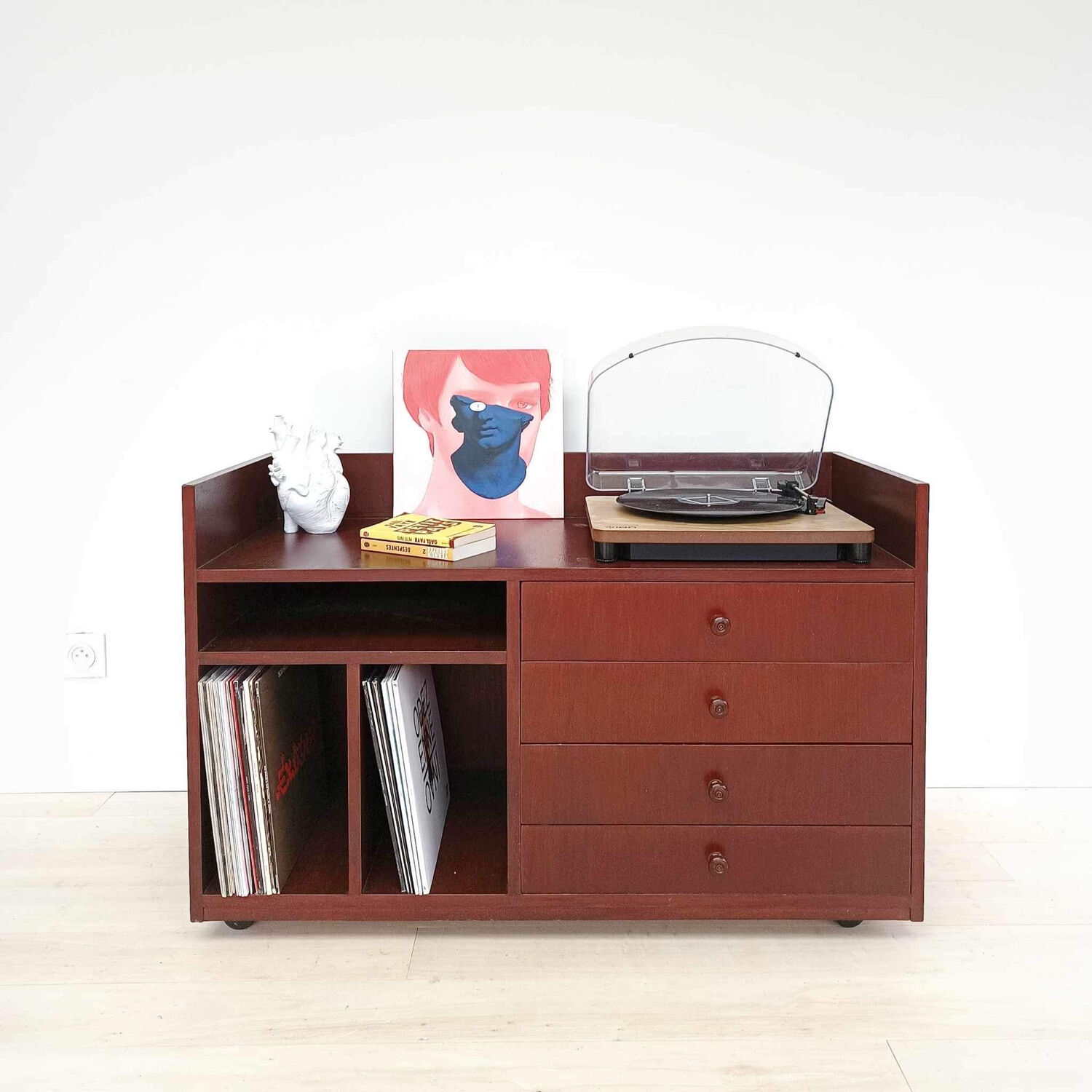 Unique hifi furniture
