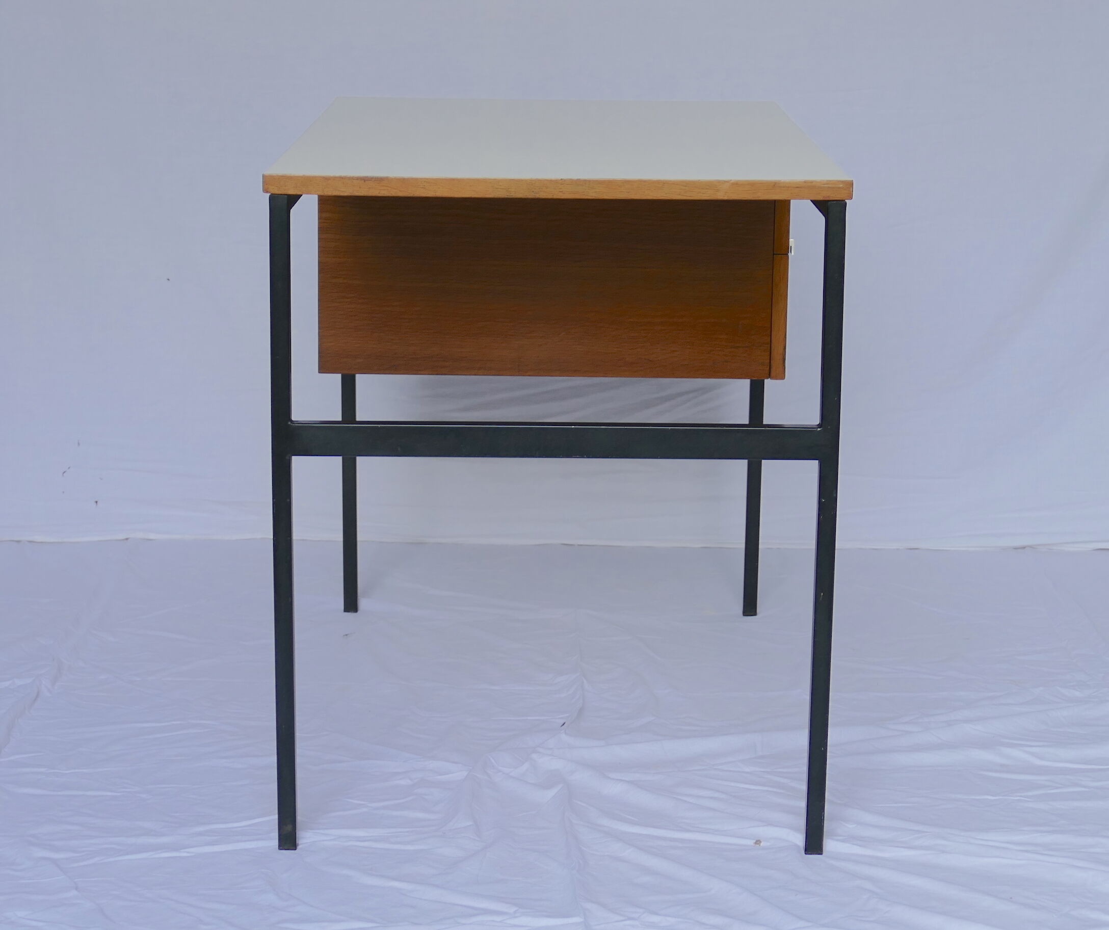 Bureau Pierre Paulin Edition Thonet 1954