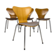 4 chairs Series 7 – Arne Jacobsen for Fritz Hansen