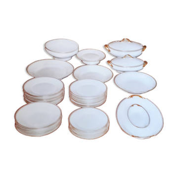 Service à vaisselle -Porcelaine de Limoges