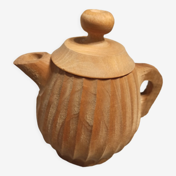 Wooden teapot creation