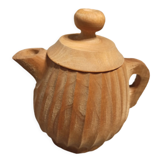 Wooden teapot creation