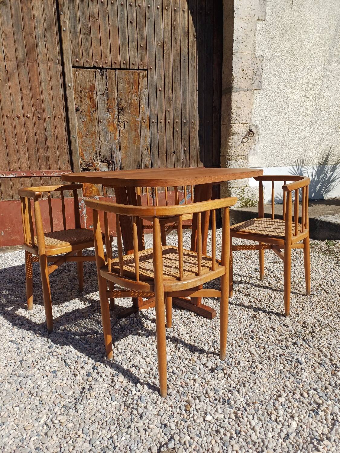 Thonet table and chairs