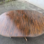 Table de salle a manger vintage