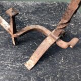 Pair of ancient chenets "Les griffons"