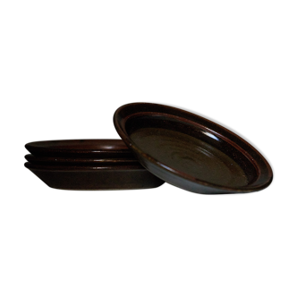 Small terracotta plates  1960