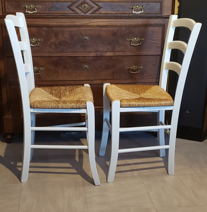 Paire de chaises anciennes