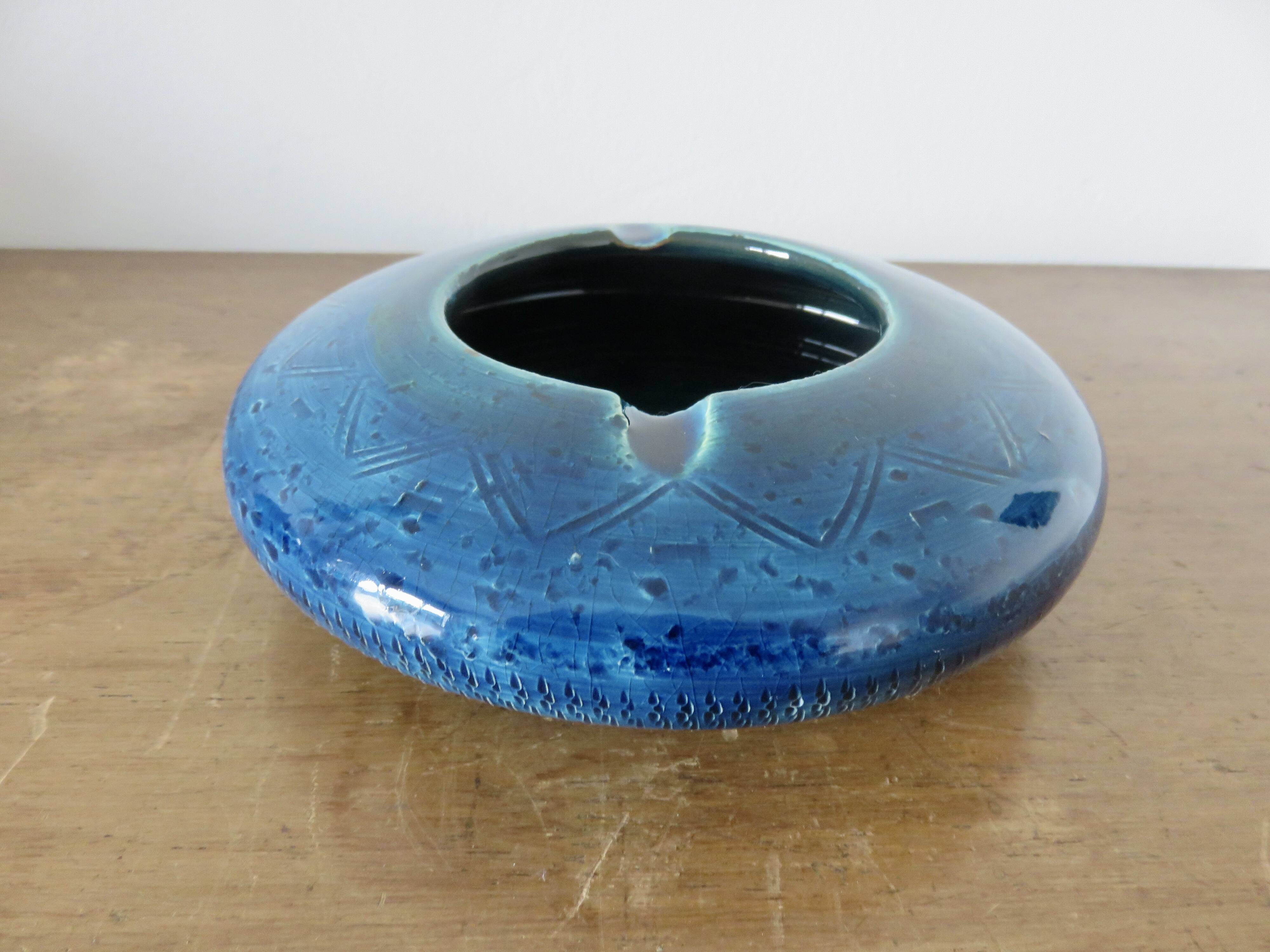 Aldo Londi ashtray for Bitossi in "Rimini Blue" ceramic, 1960s/70s
