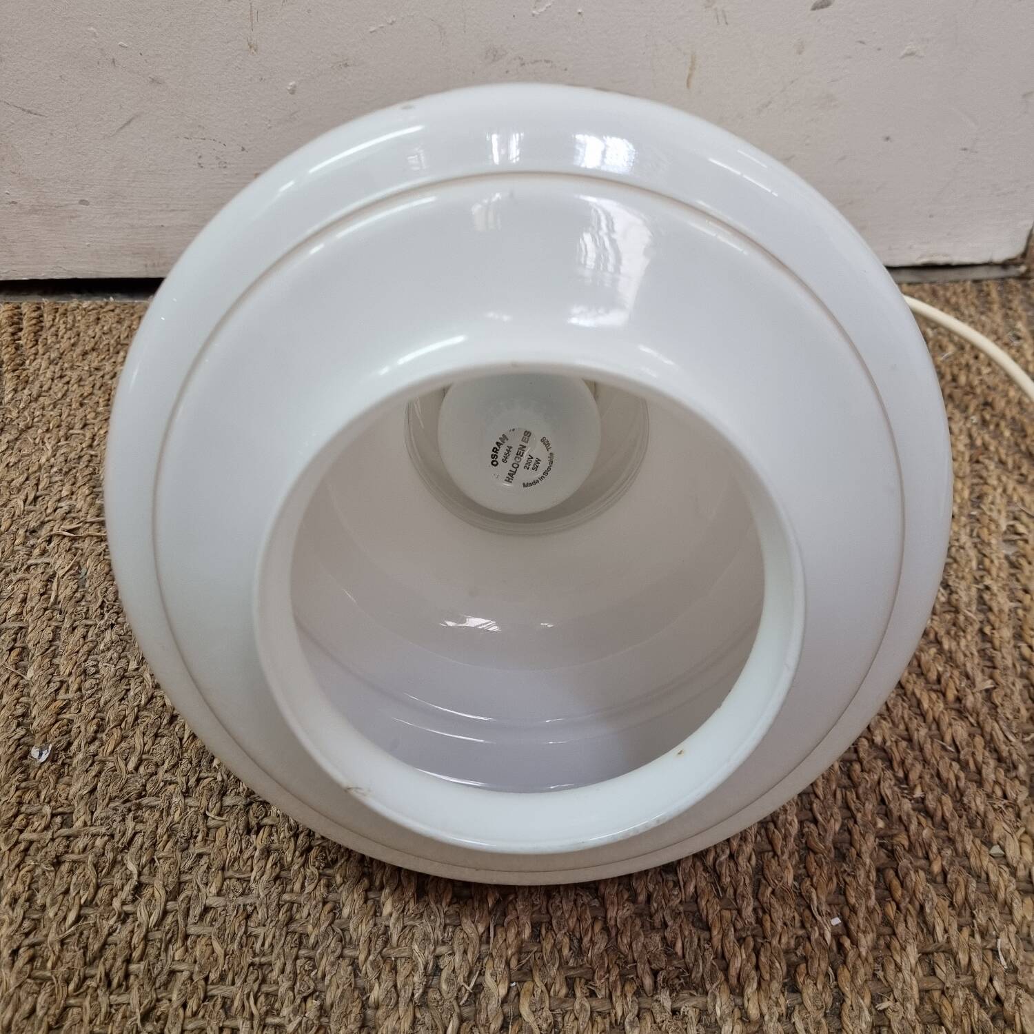 Suspension opaline de 1970
