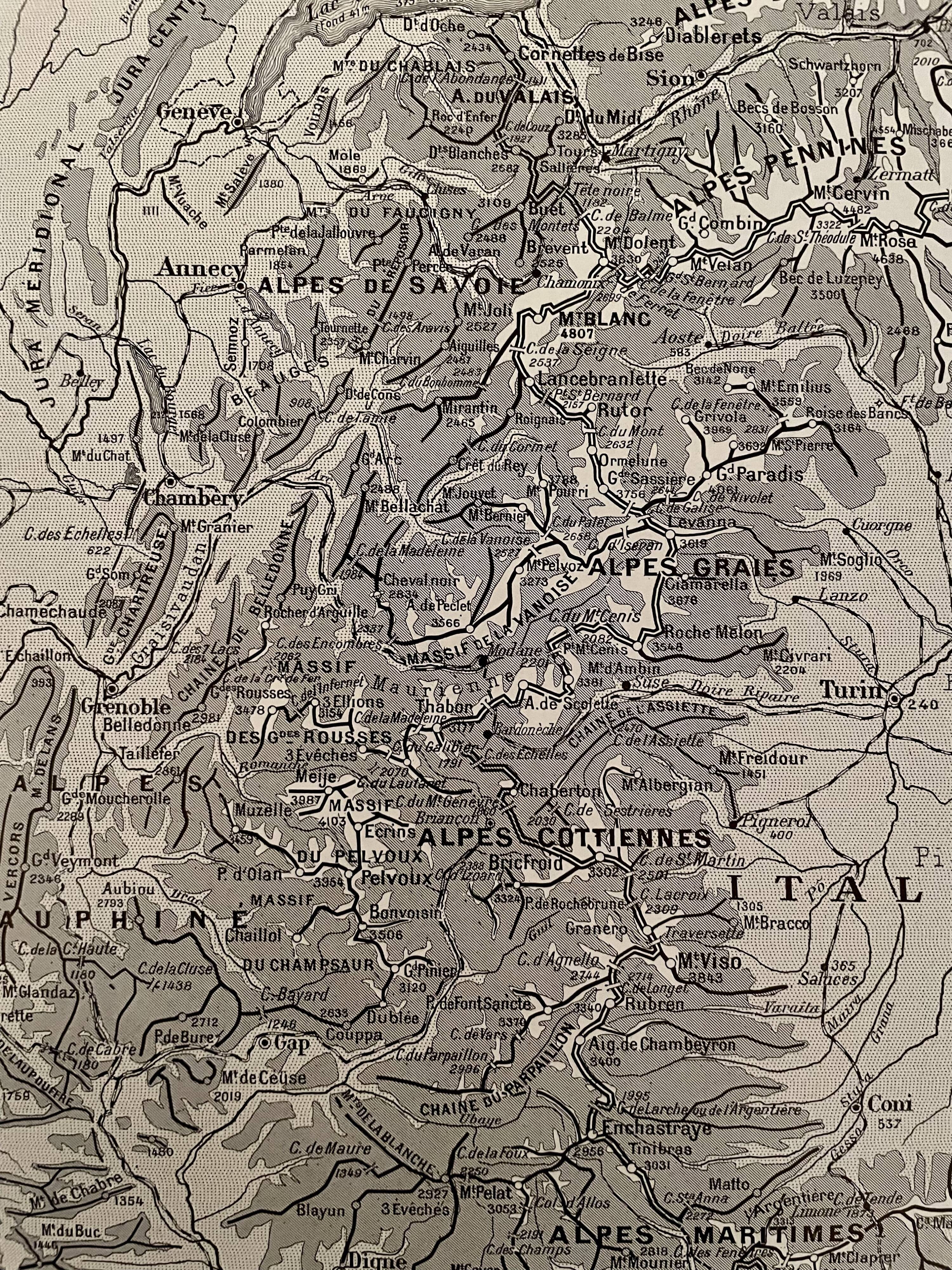Old map of the Alps from 1928