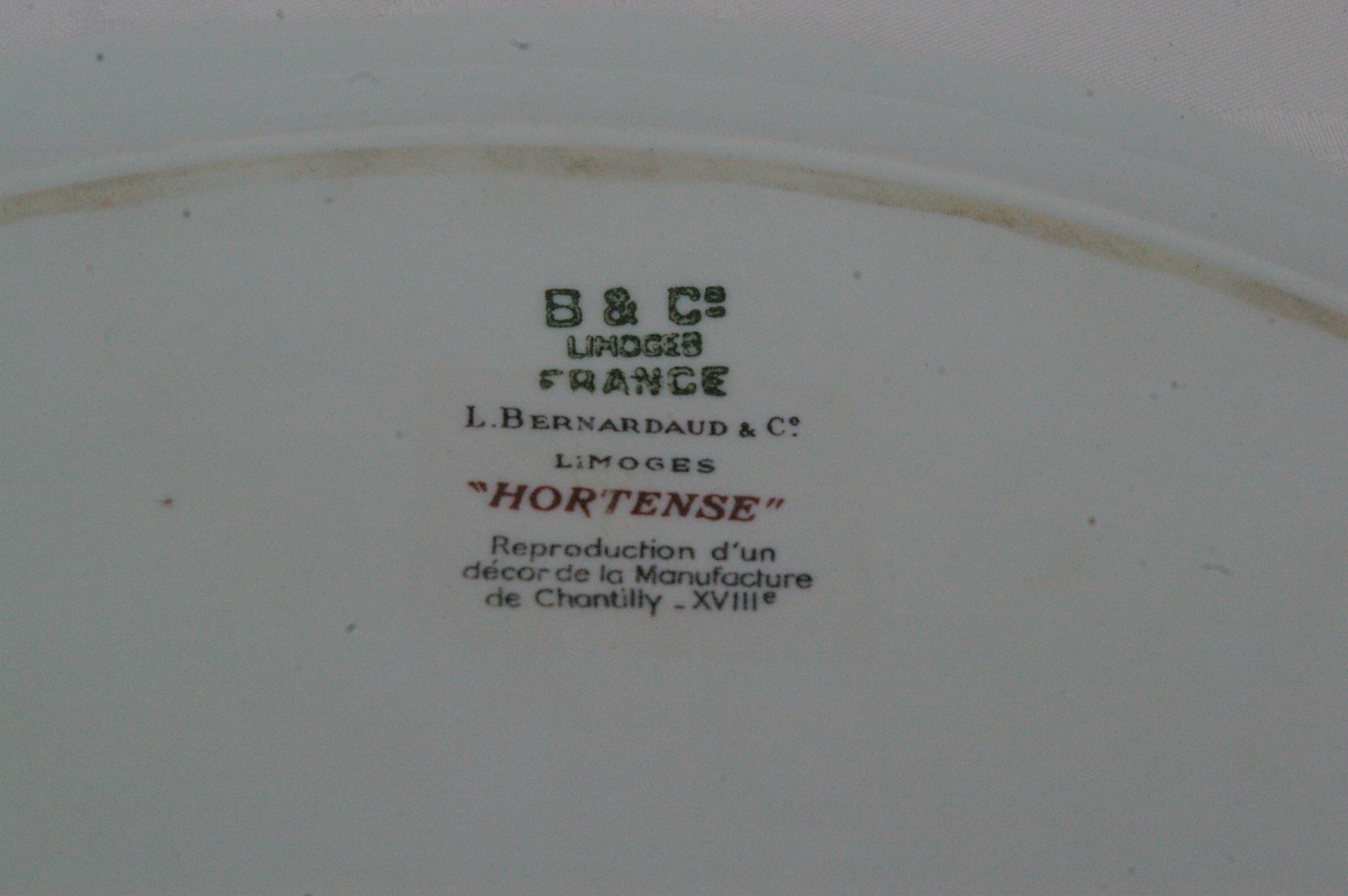 Plat à tarte gâteau en porcelaine de Limoges bernardaud modèle hortense