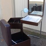 Hairdresser by Carlo Urbinati