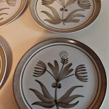 6 assiettes plates vintage en grès série de six marquées Longchamp