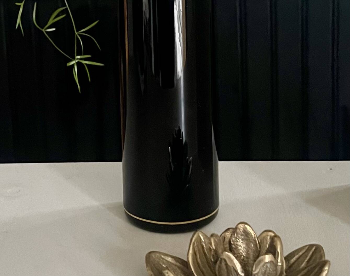 Cylinder vase 1980