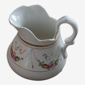 Earthenware creamer pitcher