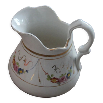 Earthenware creamer pitcher