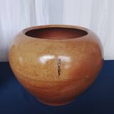 Varnished terracotta flower pots