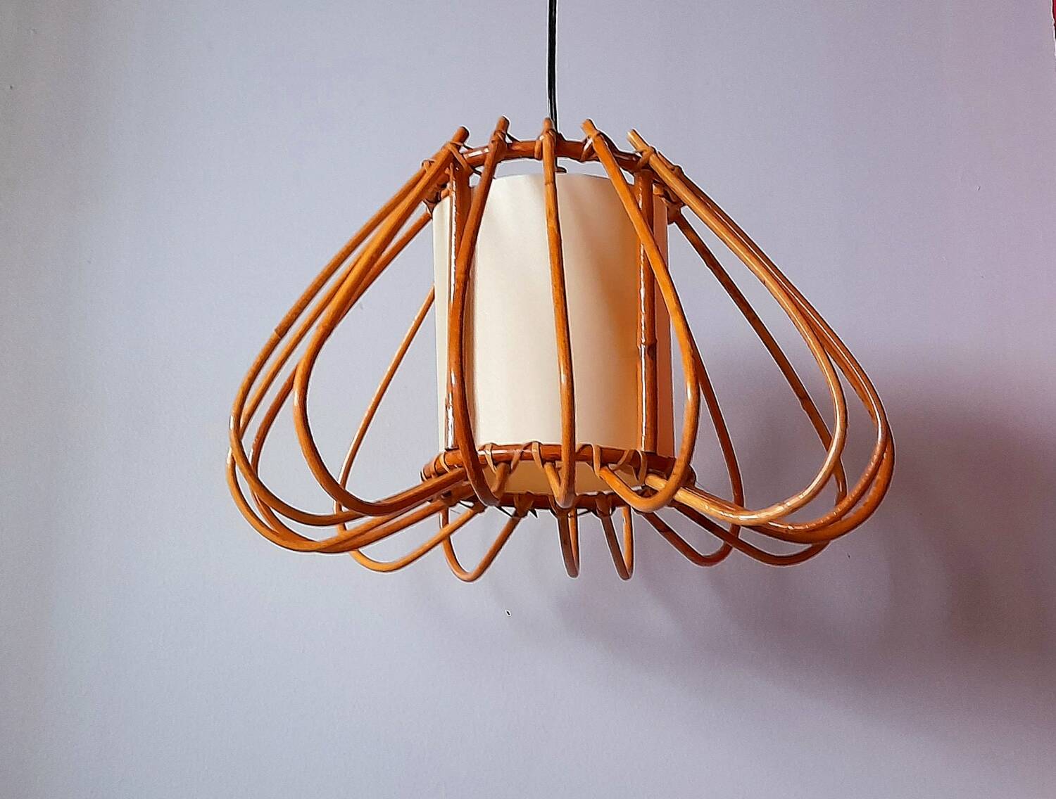 Rattan suspension, Louis Sognot 60s.