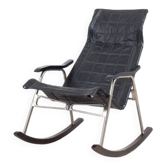 Foldable rocking chair by Takeshi Nii