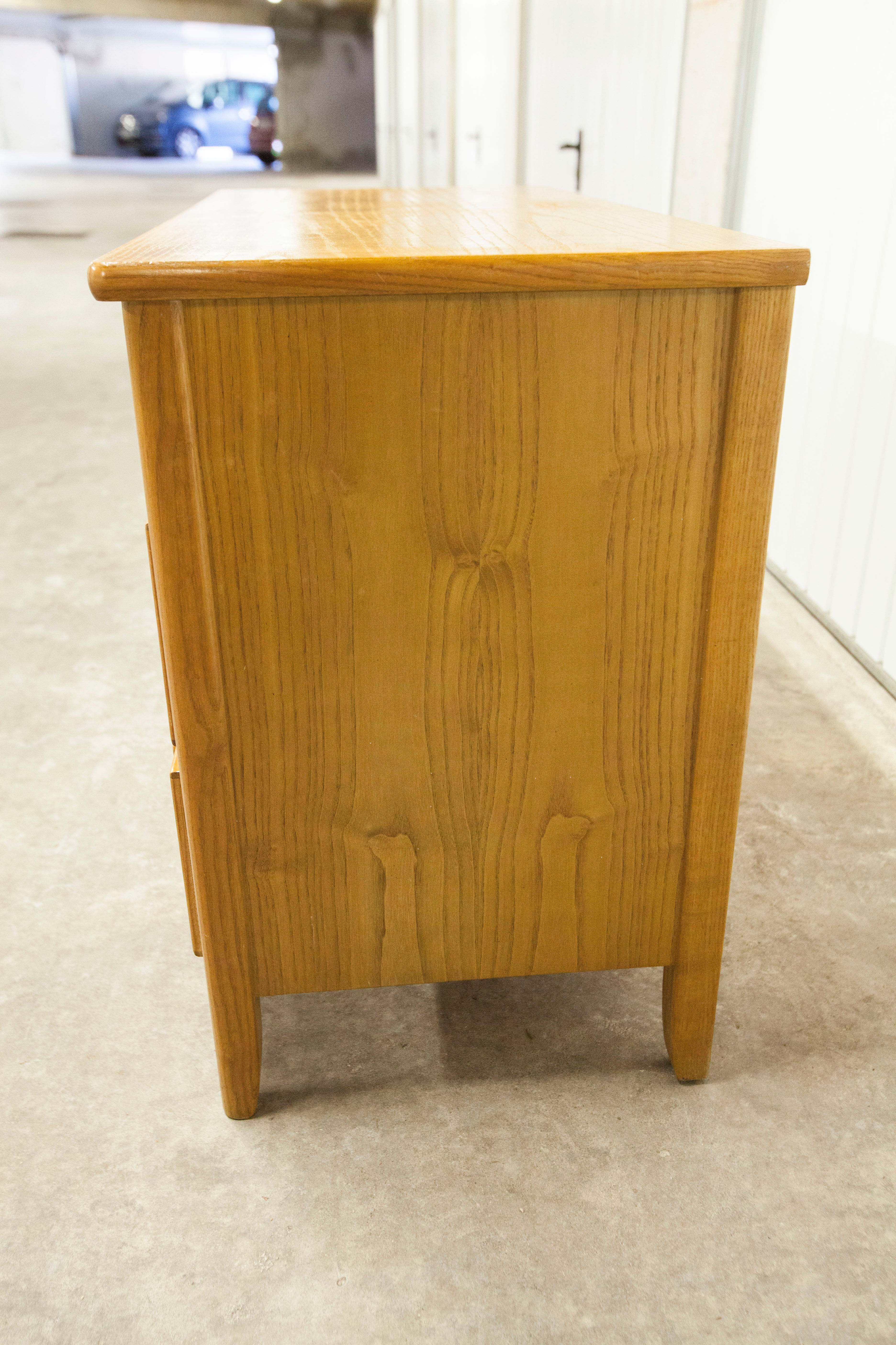 Commode des années 70 en pin 4 tiroirs 1m de large