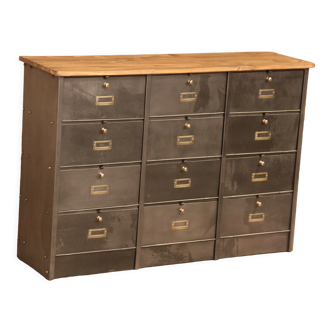 Roneo sideboard