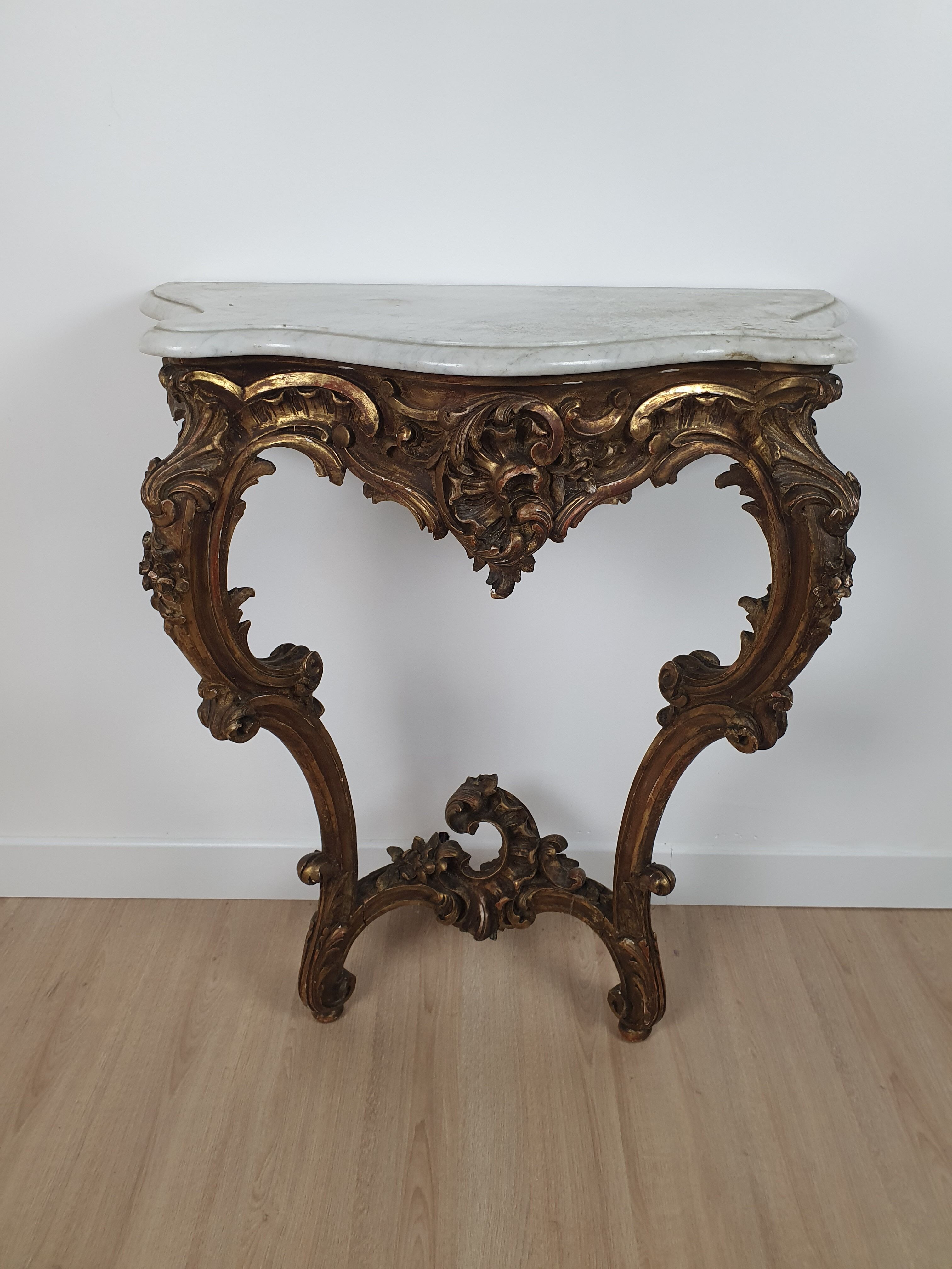 Golden console " napoleon iii "