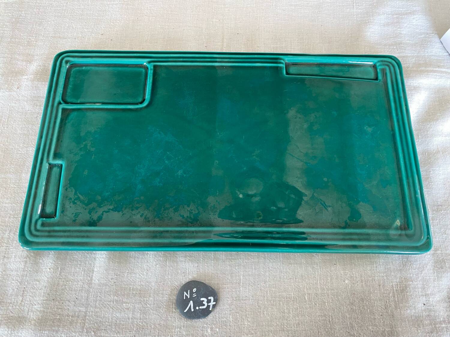 Ceramic dish