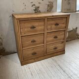 Convenient pine workshop furniture