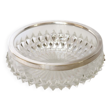 Silver rimmed glass empty pocket