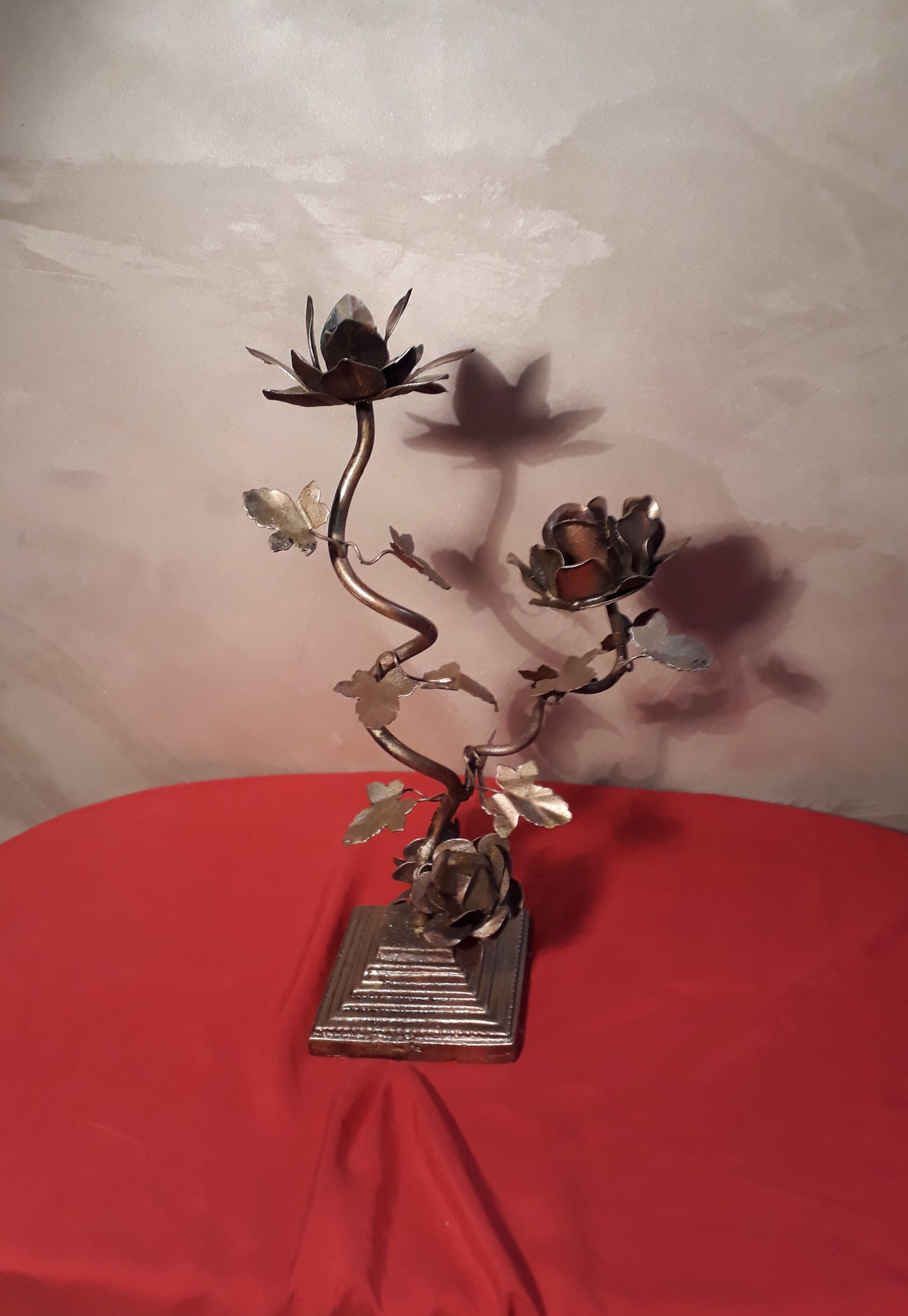 iron chandelier flower pattern and steel cast iron foot 2kg 40x24cm 1970
