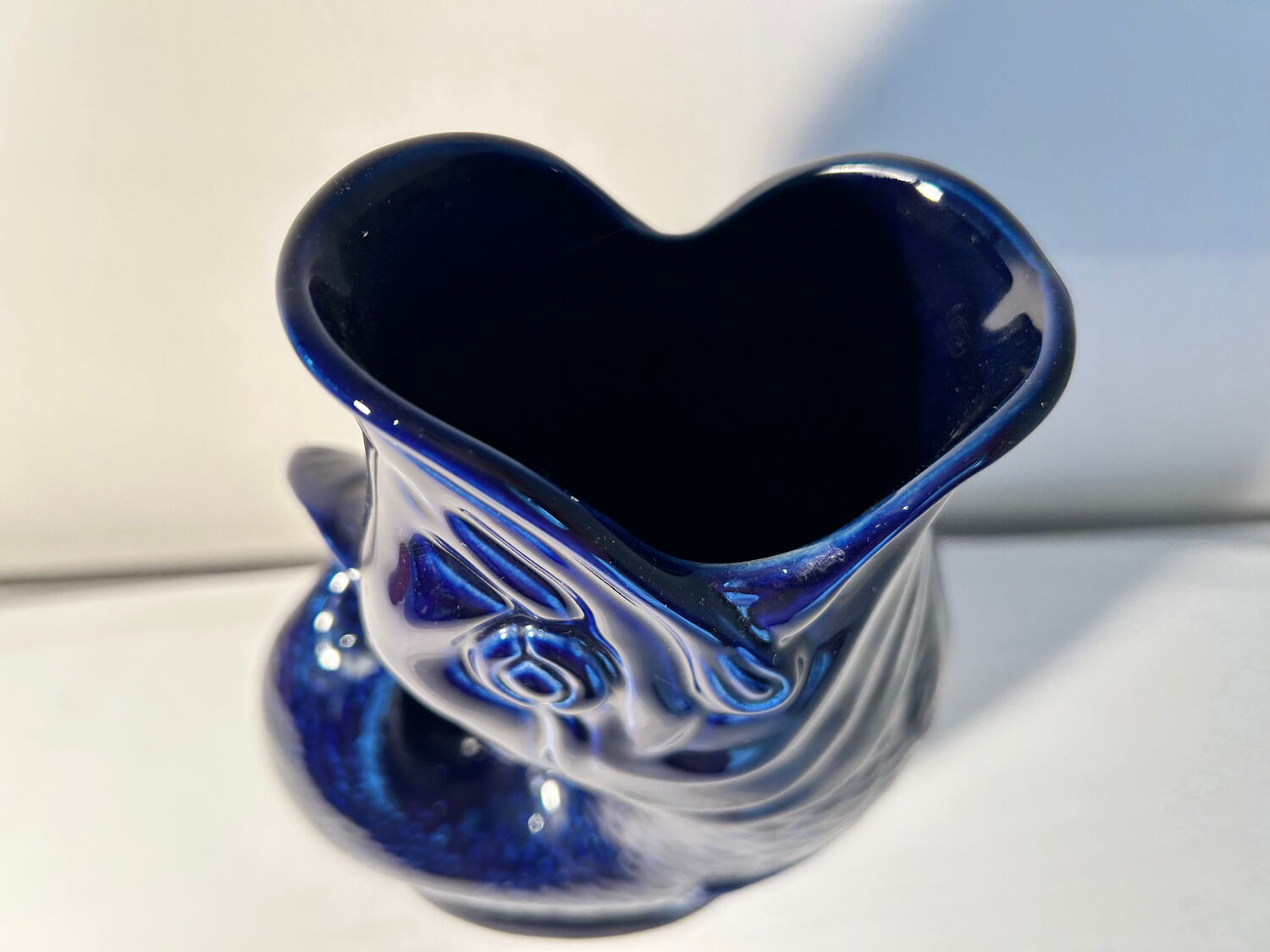 Vase carafe fish Guggle jug