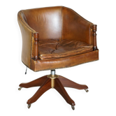 Fauteuil Captain Pivotant Cuir Patiné Vintage Chesterfield