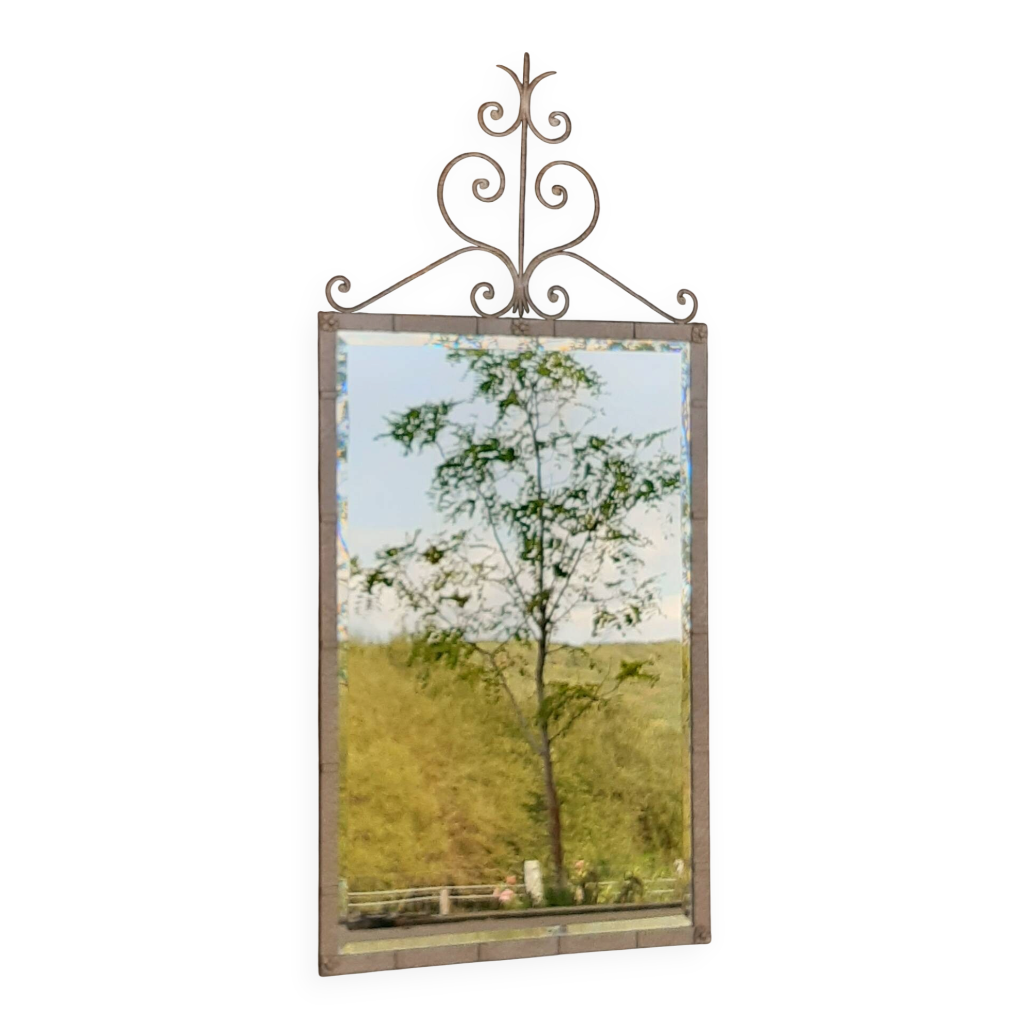 Large bevelled mirror.
