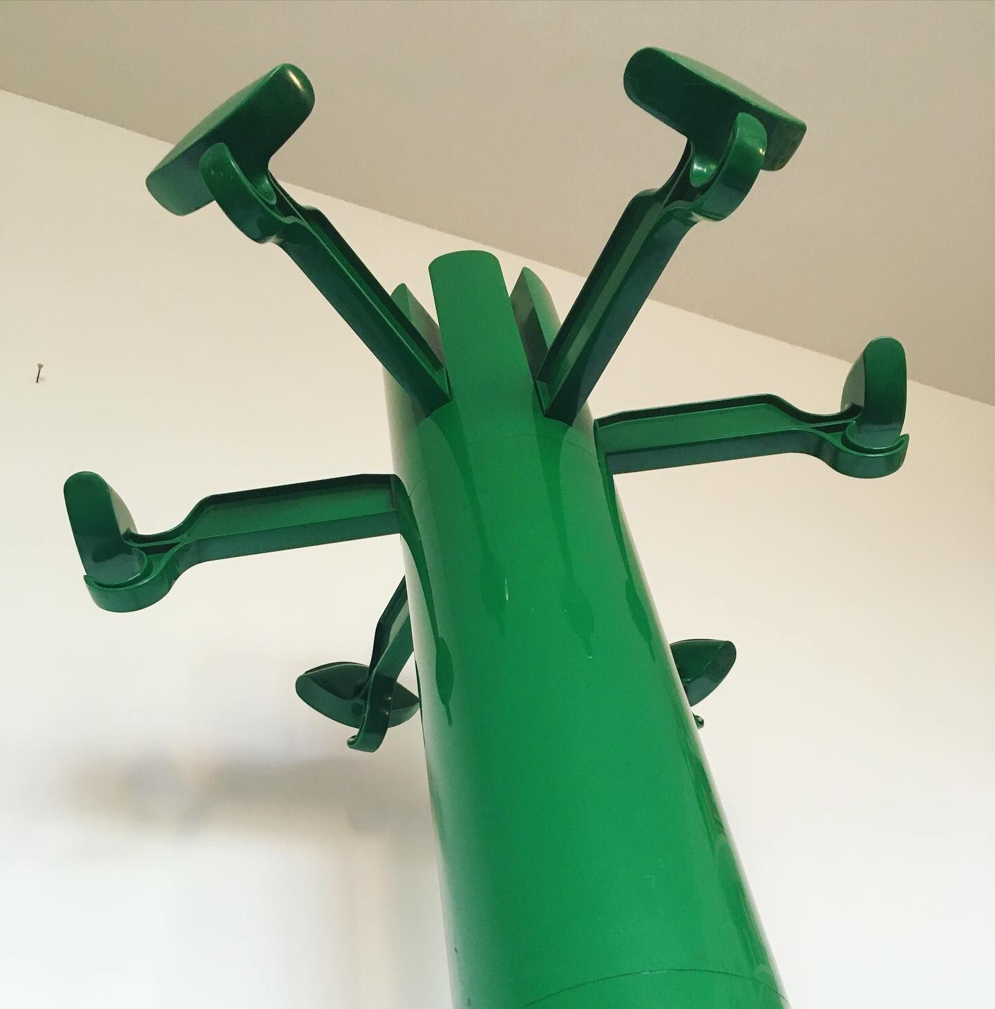 Coat rack Planta by Giancarlo Piretti