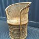 Fauteuil et table Emmanuelle