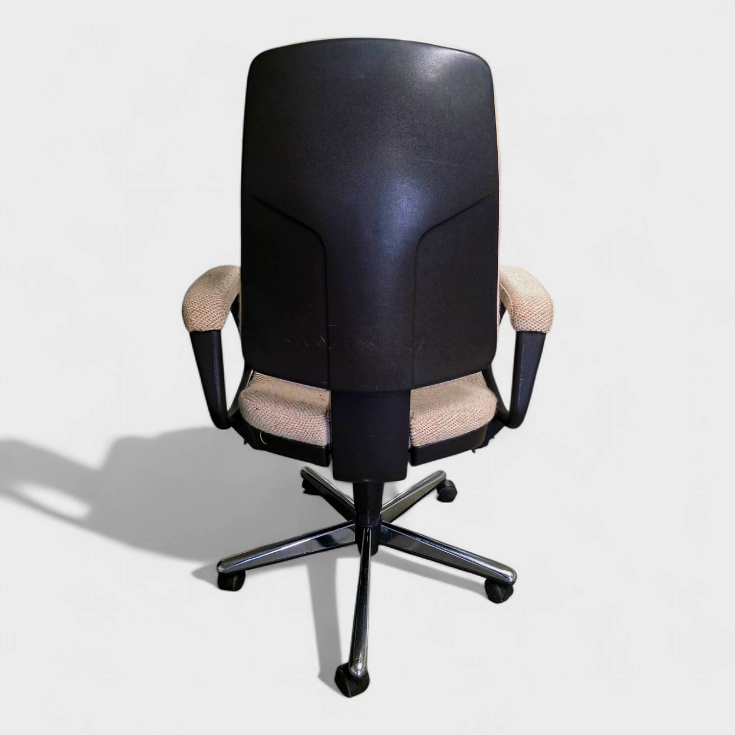 Giroflex 33 office chair - Design by Anker & Stadelmann
