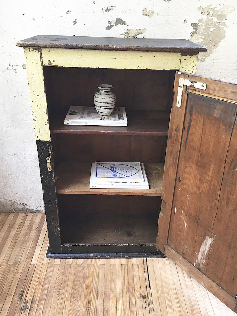 Patinated workshop furniture