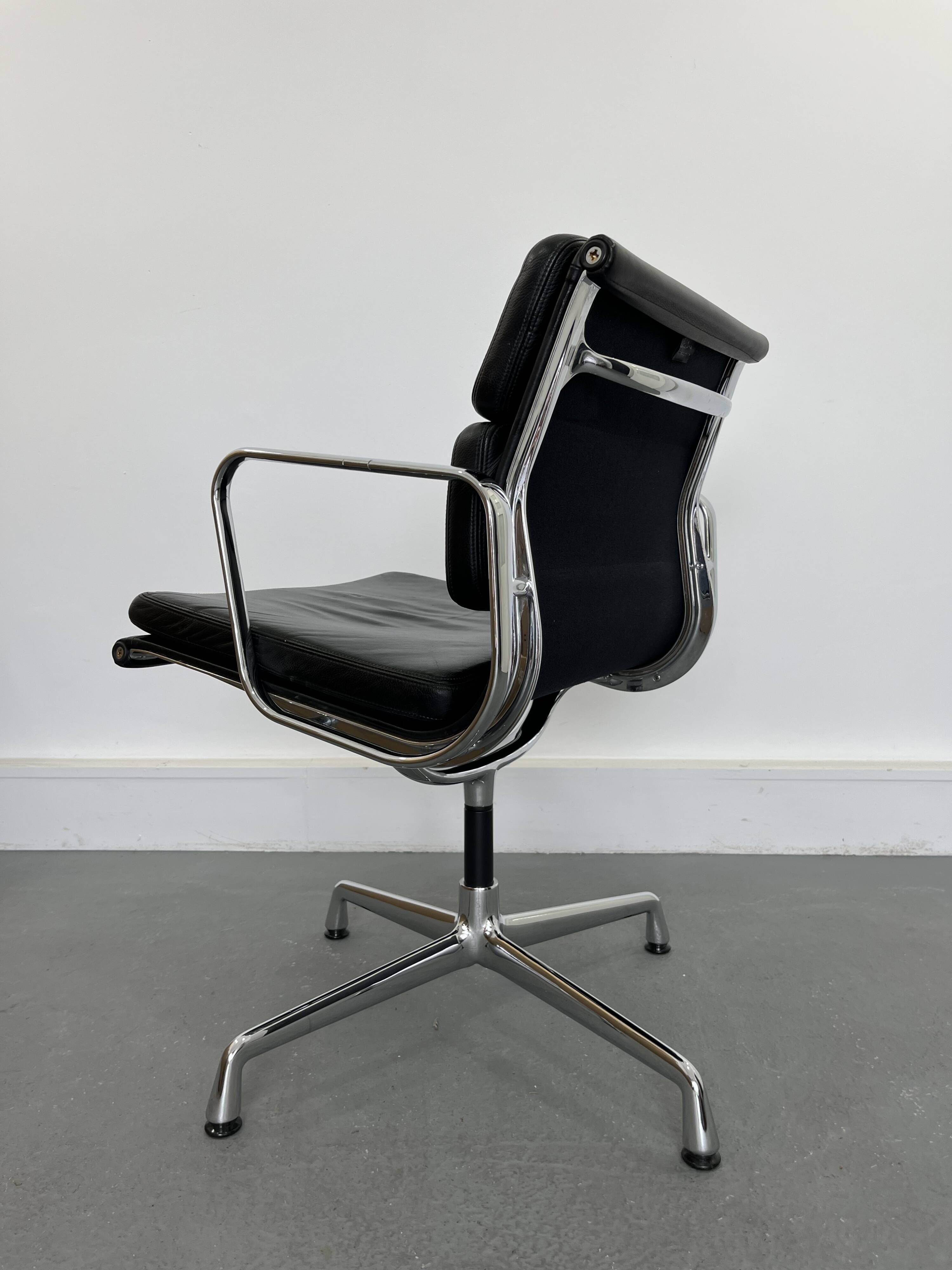 EA 208 Office Chair by Charles & Ray Eames for Vitra, 1990s