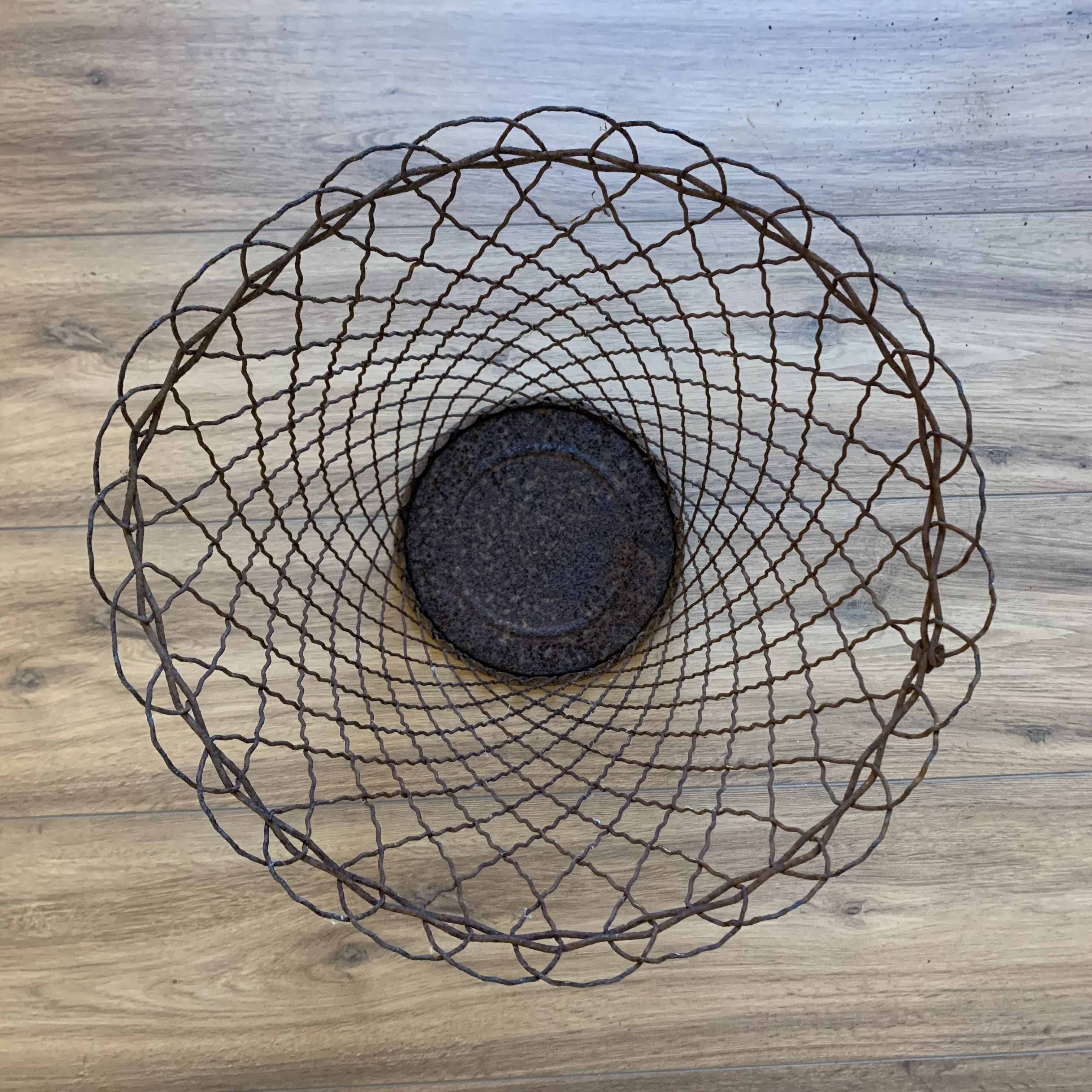Old vintage paper basket "Grillondu"