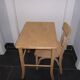 Table et chaise d'enfant