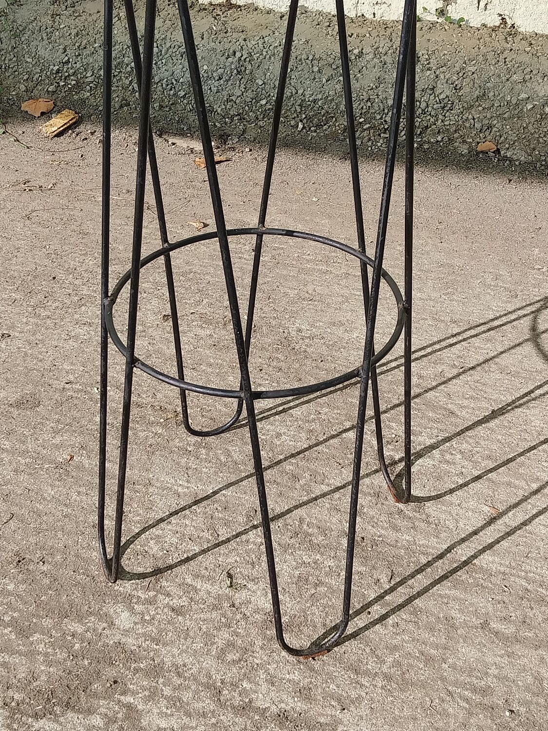 Coat rack attributed to Roger Feraud “treble clef” model