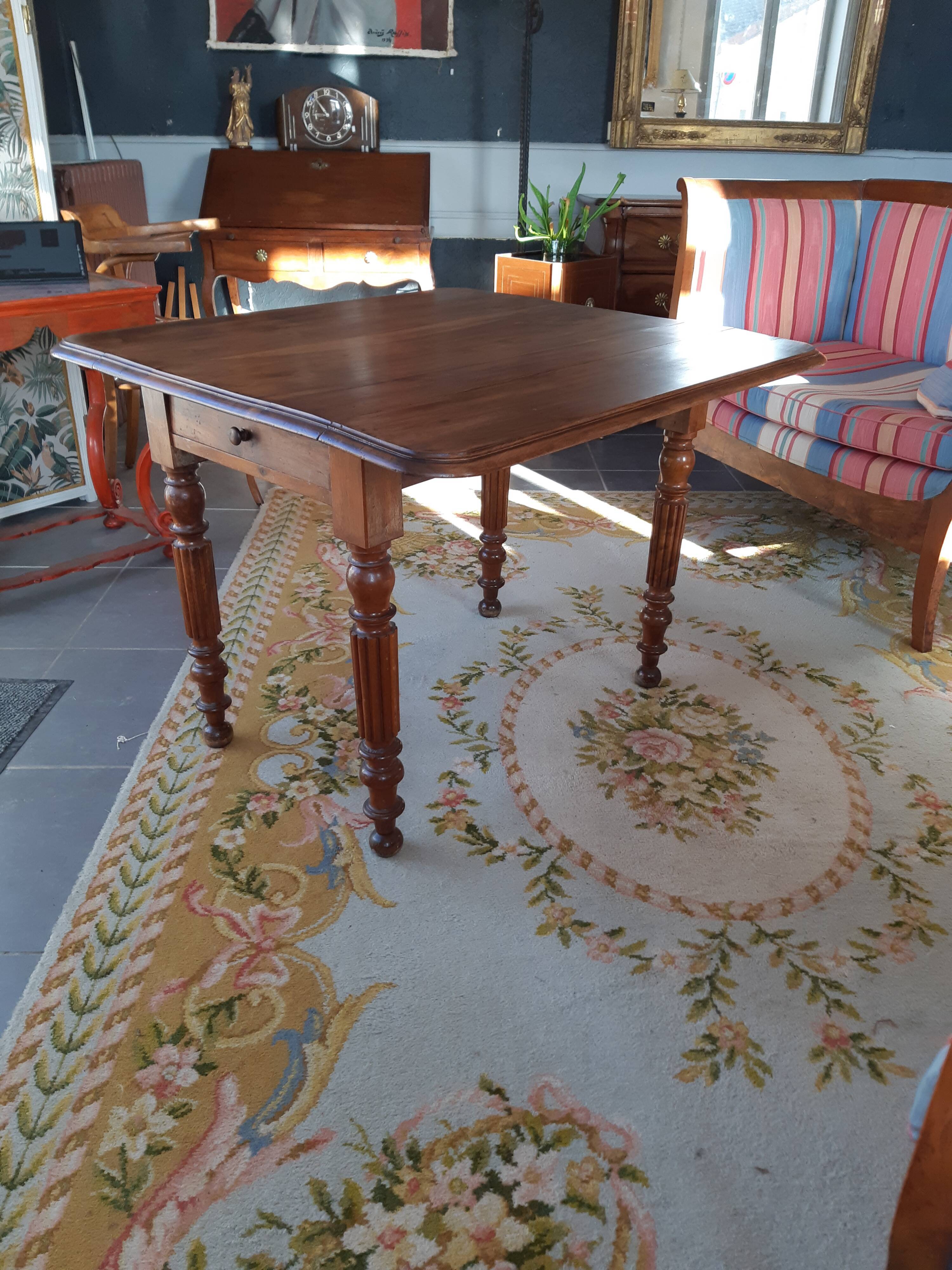Pane table