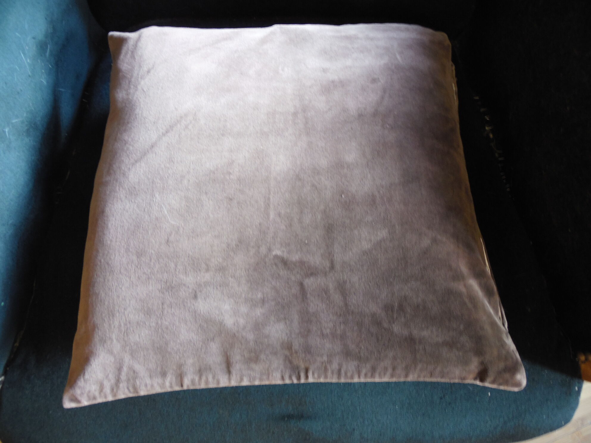 Velvet cushion cover brown / chocolate color