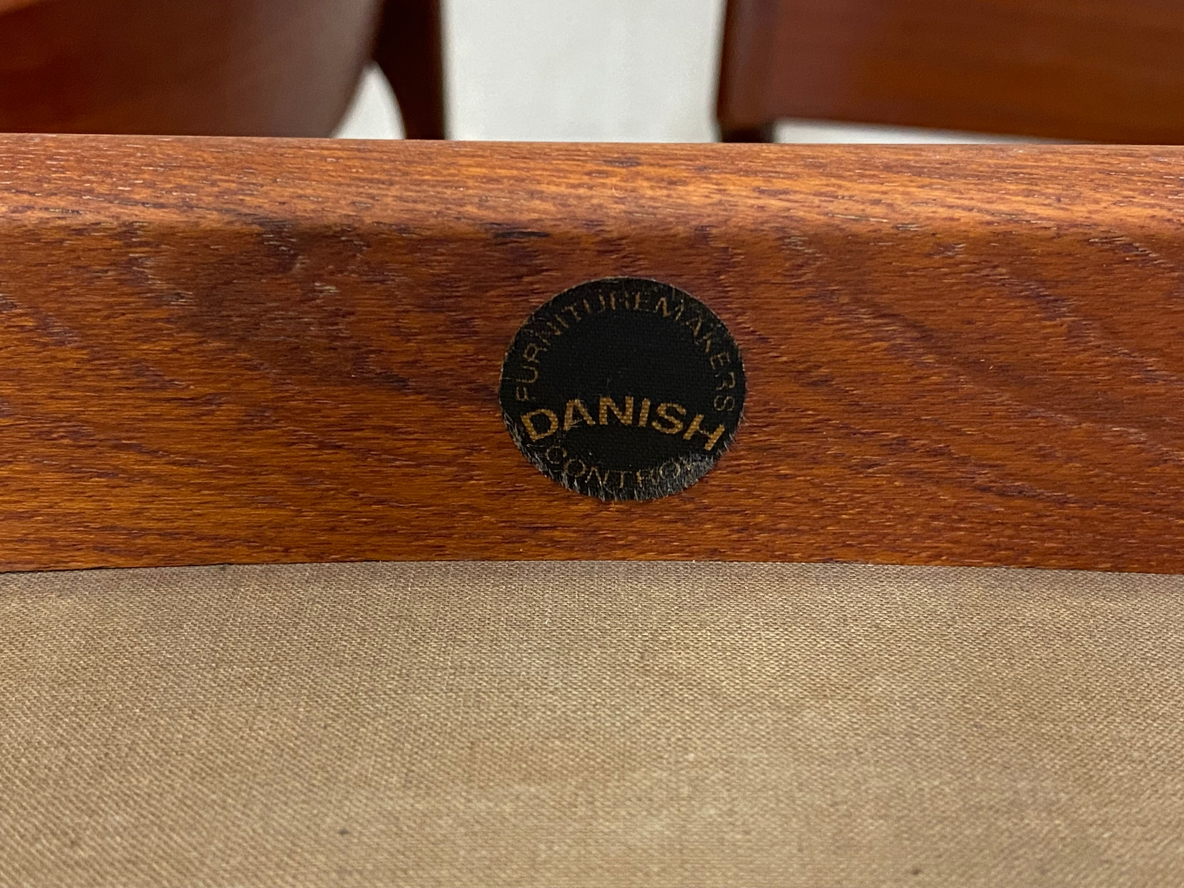 6 Scandinavian Scandinavian Scantic Mobelvaerk chairs