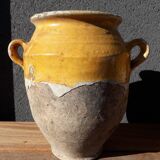 Lot de deux pots à confit jaune vernissé, sud ouest de la France
