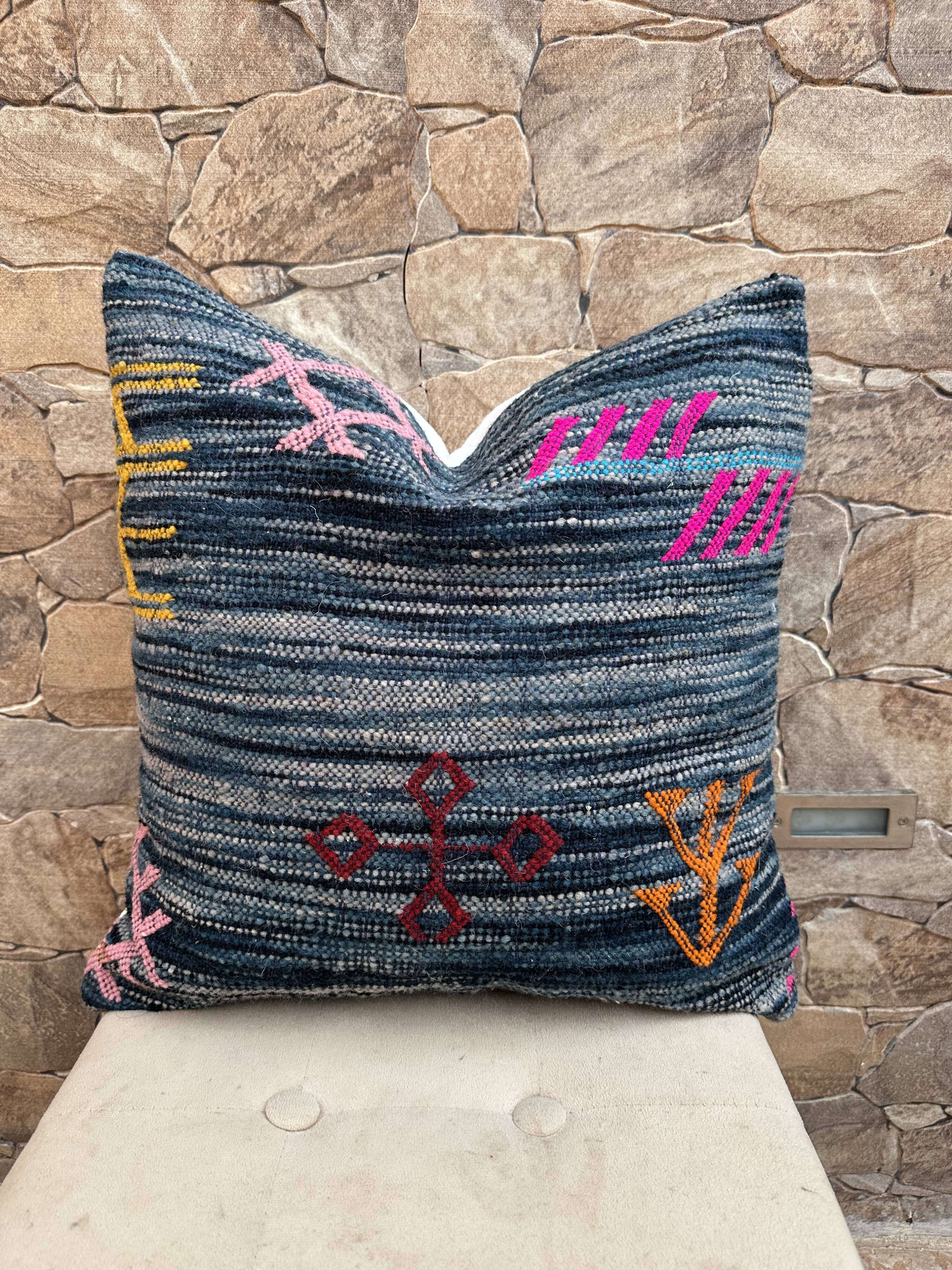 Housse de coussin Kilim marocaine faite main : Coussin décoratif bohème