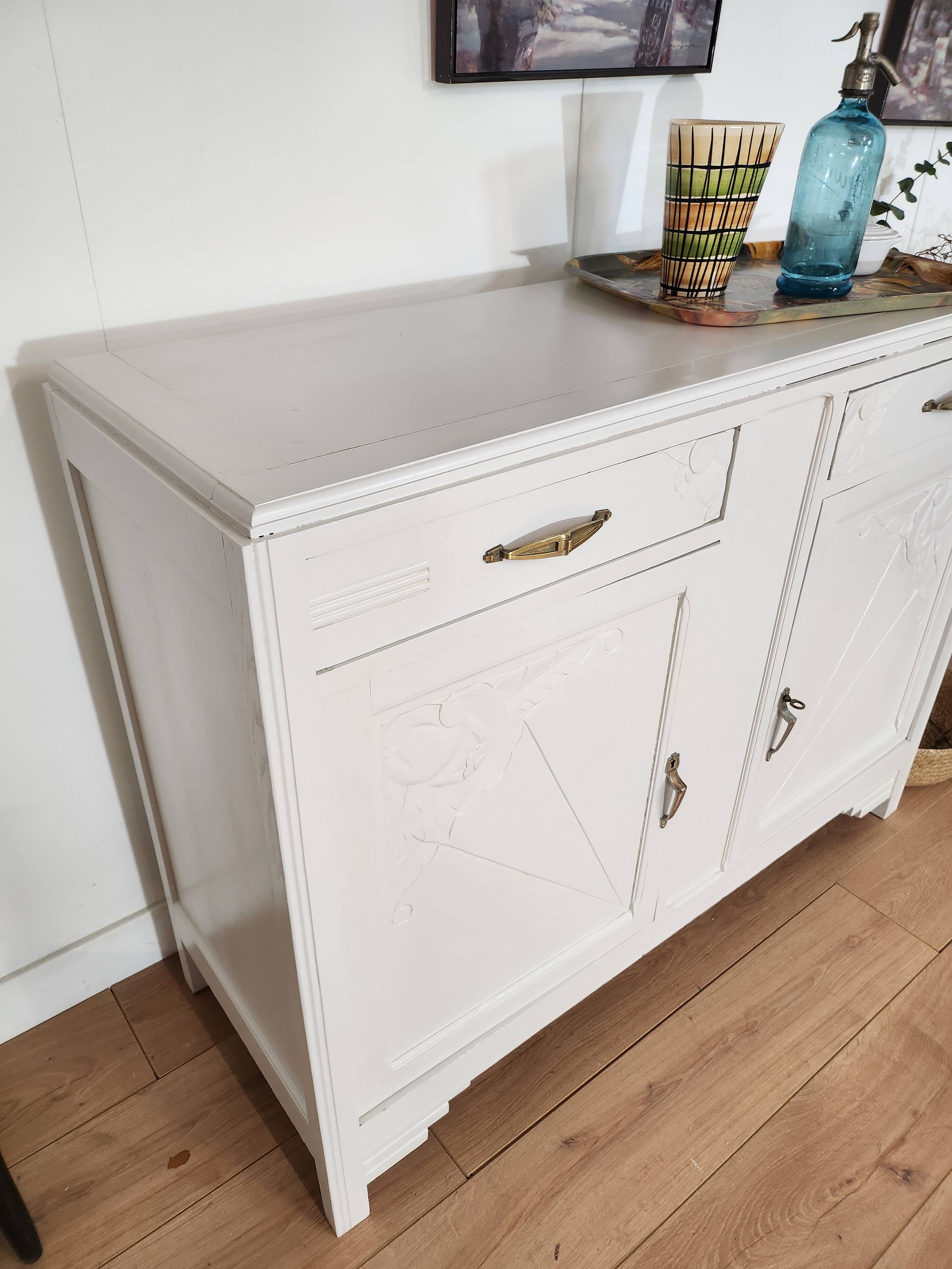 UNIQUE WHITE ART DECO SIDEBOARD